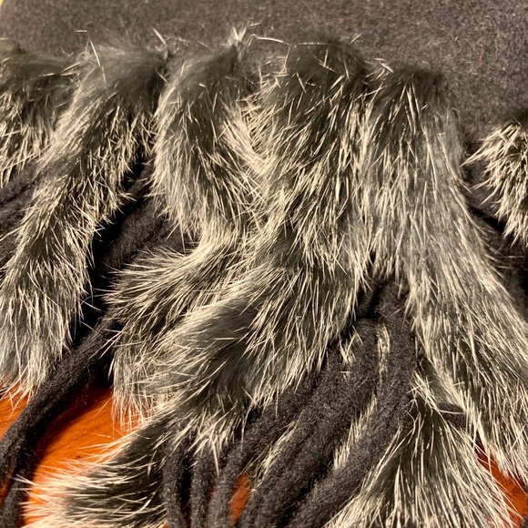 Fringed Rabbit Fur Wool Wrap-La Fiorentina, Italy - Picture 3 of 7